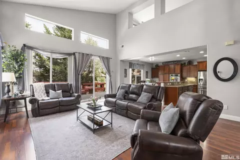 641 Aberdeen Ct, Reno, NV 89521 photo 5