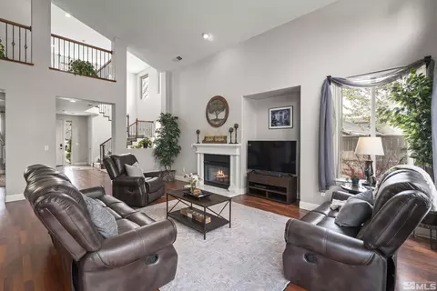 641 Aberdeen Ct, Reno, NV 89521 photo 6
