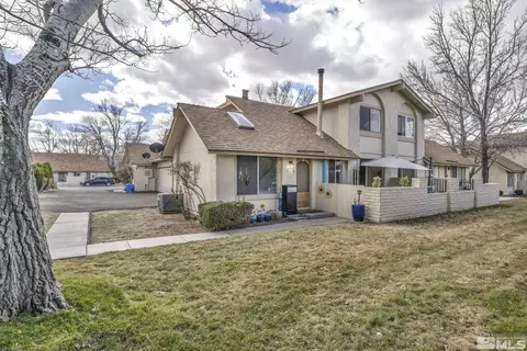 40 Condor Cir, Carson City, NV 89701