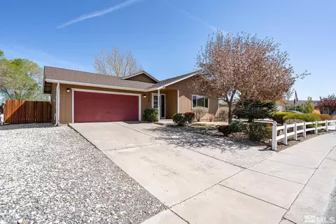 1458 Angora Dr, Gardnerville, NV 89460