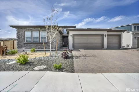 7403 Hoback Dr, Sparks, NV 89436