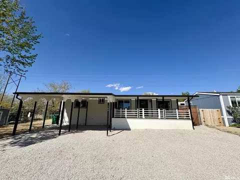 165 Zircon Dr, Reno, NV 89521