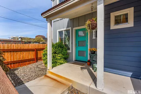 Exterior - 541 Sinclair St, Reno, NV 89501 photo 3 of 9