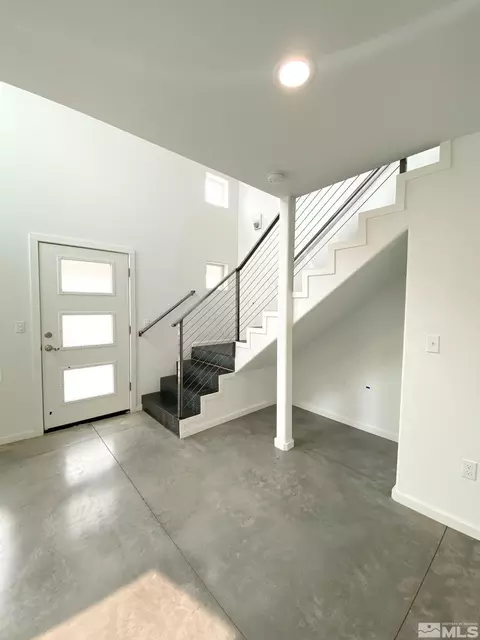 Entry Way - 541 Sinclair St, Reno, NV 89501 photo 2 of 2