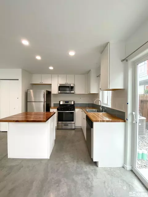 Kitchen - 541 Sinclair St, Reno, NV 89501 photo 1 of 2