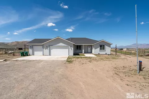 255 Panther Range Ct, Reno, NV 89510