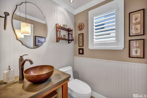 Bath - 512 E Spear, Carson City, NV 89701 photo 4 of 4