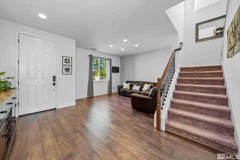 2040 Whitecliff Dr, Reno, NV 89521 photo 8