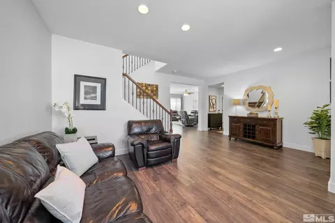2040 Whitecliff Dr, Reno, NV 89521 photo 6