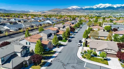 2040 Whitecliff Dr, Reno, NV 89521 photo 3