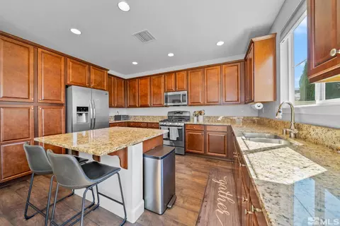2040 Whitecliff Dr, Reno, NV 89521 photo 13