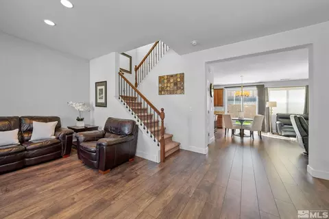 2040 Whitecliff Dr, Reno, NV 89521 photo 5
