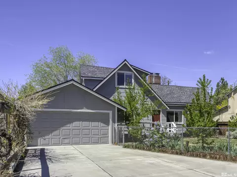 885 Cherry Ln, Reno, NV 89509