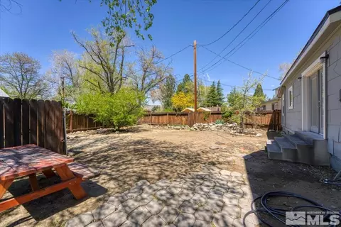 885 Cherry Ln, Reno, NV 89509 photo 23