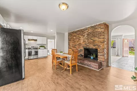 885 Cherry Ln, Reno, NV 89509 photo 8