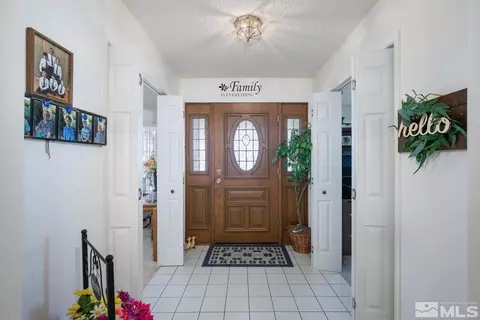 Entry Way - 930 Edgewater, Fallon, NV 89406 photo 1 of 1