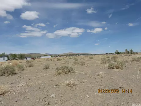 5600 Sioux Trl, Stagecoach, NV 89429