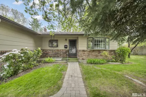 909 Norrie Dr, Carson City, NV 89703