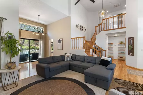 5276 Simons Dr, Reno, NV 89523 photo 2