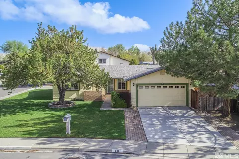 830 Lepori Way, Sparks, NV 89431