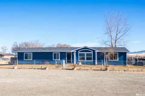 4735 Pond Dr, Winnemucca, NV 89445