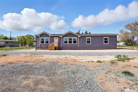 5202 Leon Dr, Sun Valley, NV 89433