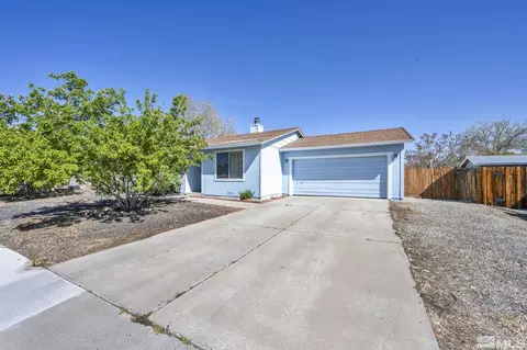 784 E St, Fernley, NV 89408