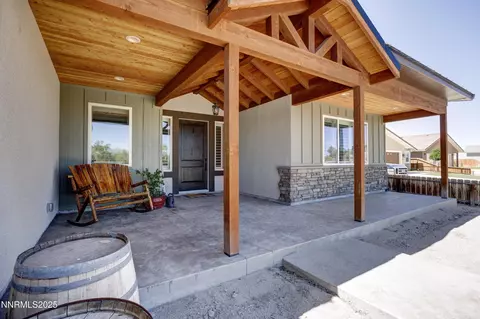 447 Cornerstone Ct, Fallon, NV 89406 photo 2