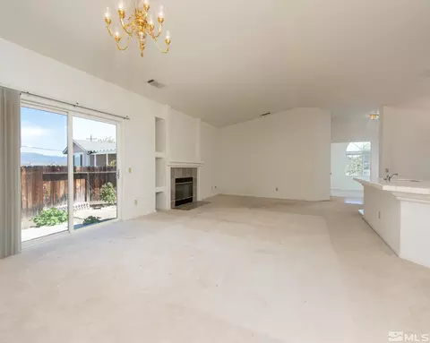 1175 White Oak Loop, Minden, NV 89423 photo 8