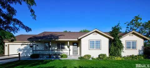 5285 Bentgrass Dr, Stagecoach, NV 89429