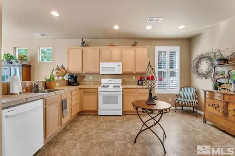 Kitchen - 1830 Stetson Dr, Reno, NV 89521 photo 1 of 2