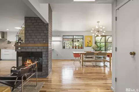 3255 Corey Dr, Reno, NV 89509 photo 1