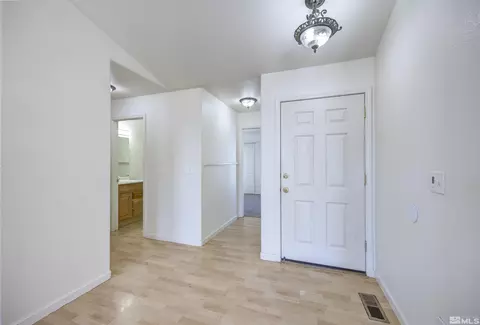 232 Beth Way, Fallon, NV 89406 photo 2