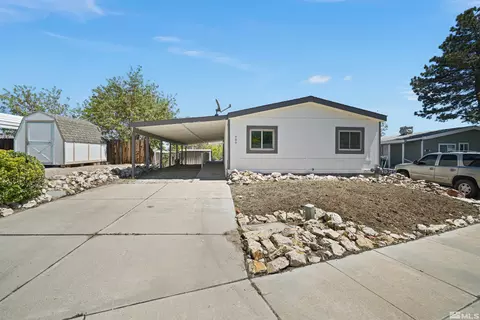 900 Highlands Dr, Mound House, NV 89706