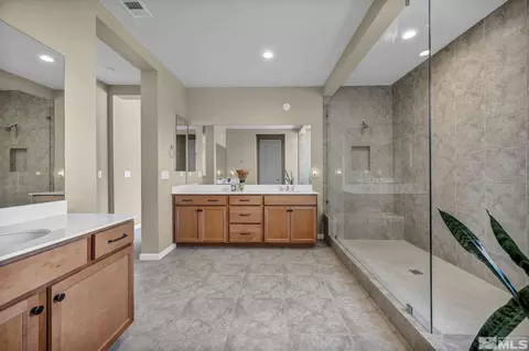 9302 Mayfair Way, Reno, NV 89521 photo 14