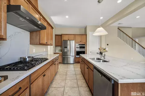 9302 Mayfair Way, Reno, NV 89521 photo 4