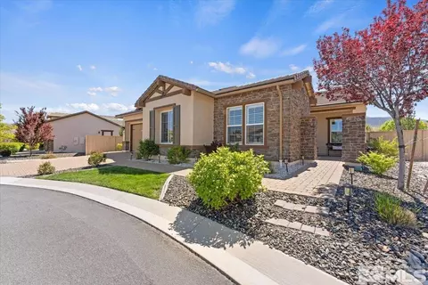 2200 Trakehner Ln, Reno, NV 89521