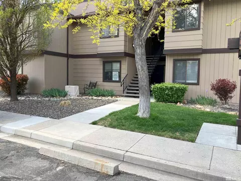 5033 Reggie Rd, Reno, NV 89502