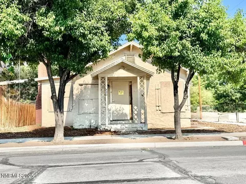 400 4th St, Sparks, NV 89431