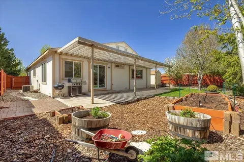 Exterior - 17357 Bear Lake Dr, Reno, NV 89508 photo 3 of 6