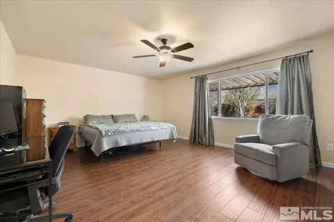 Bedroom - 17357 Bear Lake Dr, Reno, NV 89508 photo 4 of 5