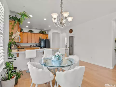 Dining - 9290 Jack Hammer Dr, Reno, NV 89521 photo 2 of 2