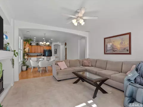 Living - 9290 Jack Hammer Dr, Reno, NV 89521 photo 2 of 4