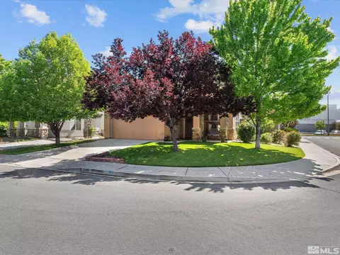 Exterior - 9290 Jack Hammer Dr, Reno, NV 89521 photo 4 of 8