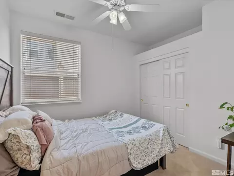 Bedroom - 9290 Jack Hammer Dr, Reno, NV 89521 photo 4 of 5