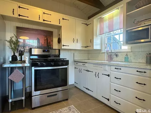 Kitchen - 518 E Taylor St, Reno, NV 89502 photo 2 of 2
