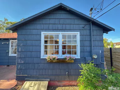 Exterior - 518 E Taylor St, Reno, NV 89502 photo 1 of 4