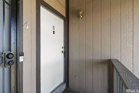 2090 Highview Ct #8, Reno, NV 89512