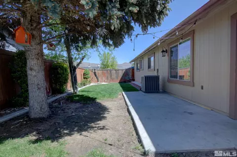 Exterior - 2176 Beverly Dr, Carson City, NV 89706 photo 4 of 8