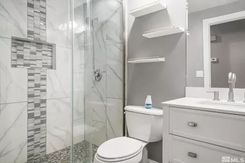 Bath - 2176 Beverly Dr, Carson City, NV 89706 photo 2 of 2